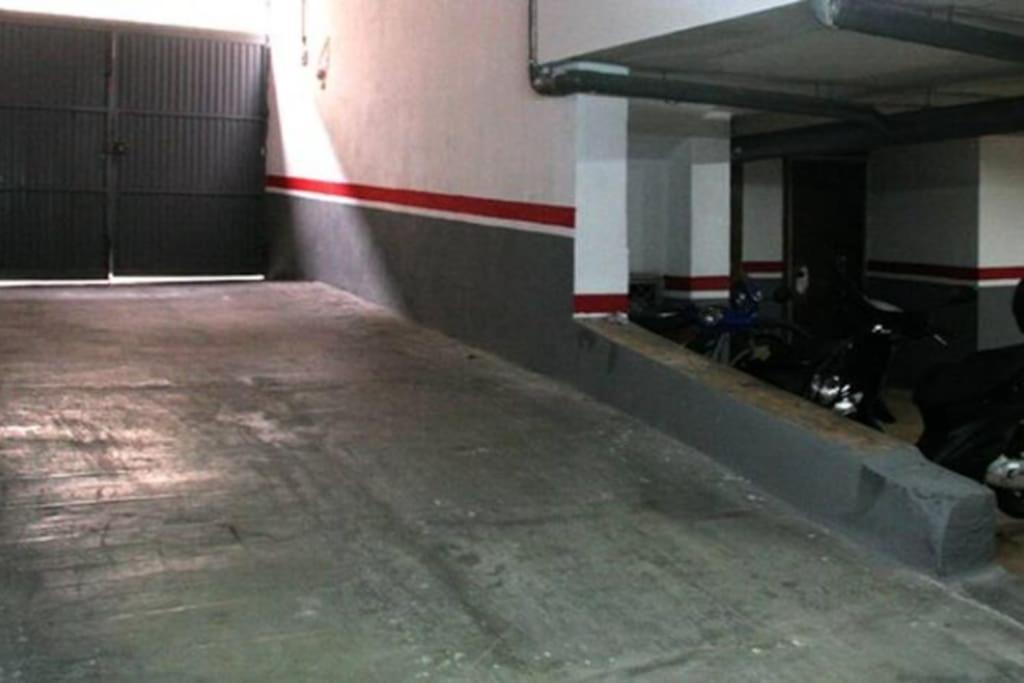 Bonito Ap Centrico Patio Wifi Parking Gratis. Apartman Granada Kültér fotó