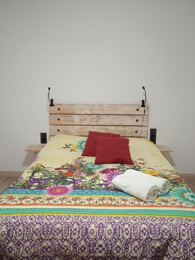 Bonito Ap Centrico Patio Wifi Parking Gratis. Apartman Granada Kültér fotó